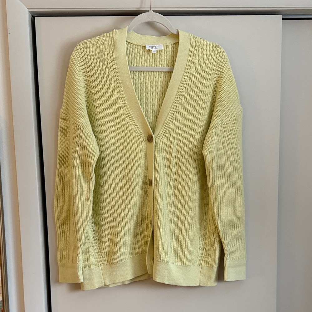 Elegant Light Yellow Women's Cardigan